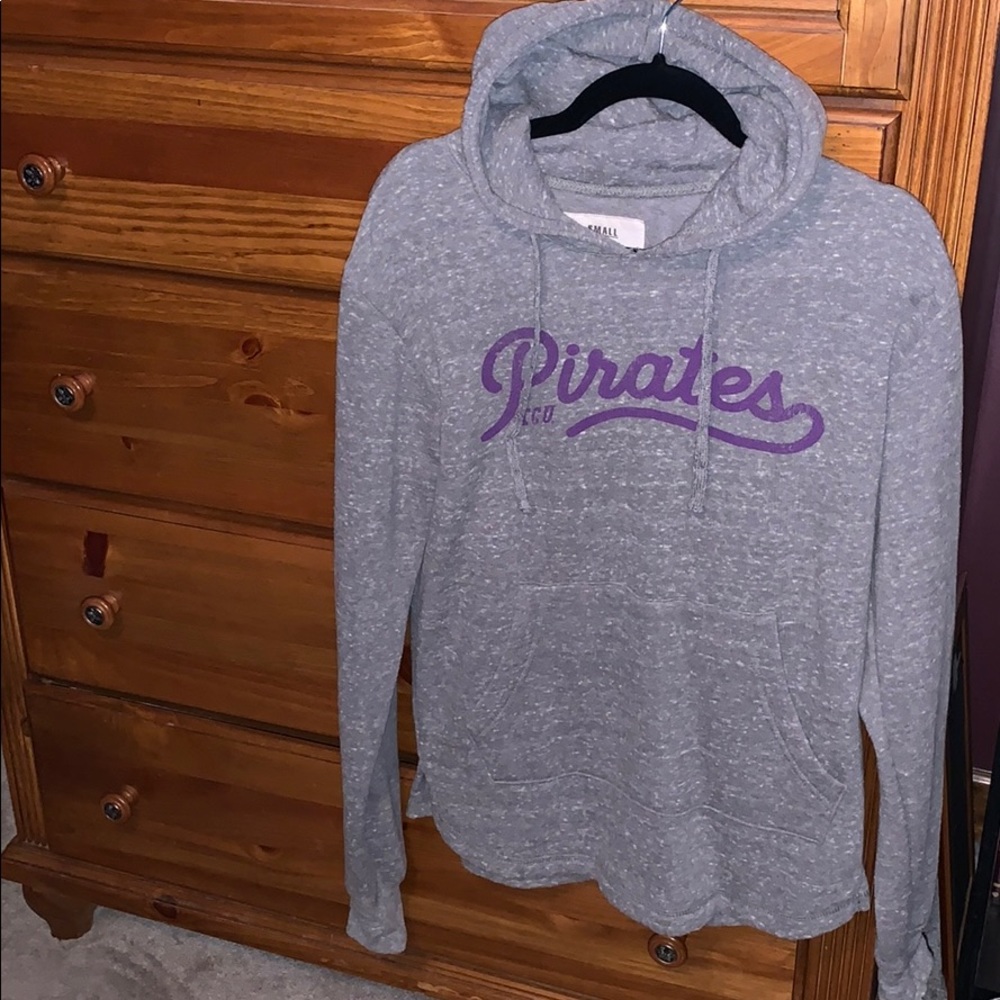 New Women’s East Carolina Pirates hoodie small